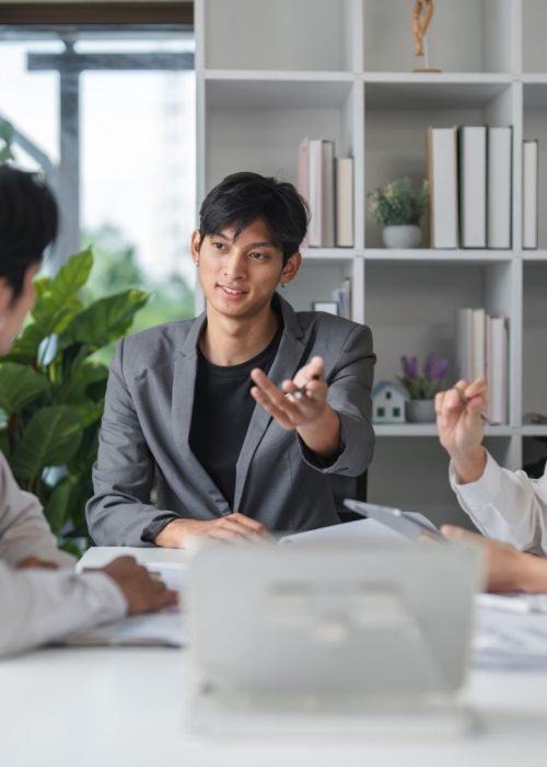 asian-business-team-meeting-in-modern-office-to-di-2025-01-16-13-31-14-utc (Large)