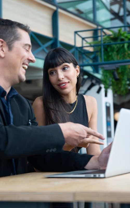 professional-businessman-partner-person-success-te-2025-03-26-14-29-02-utc (Large)